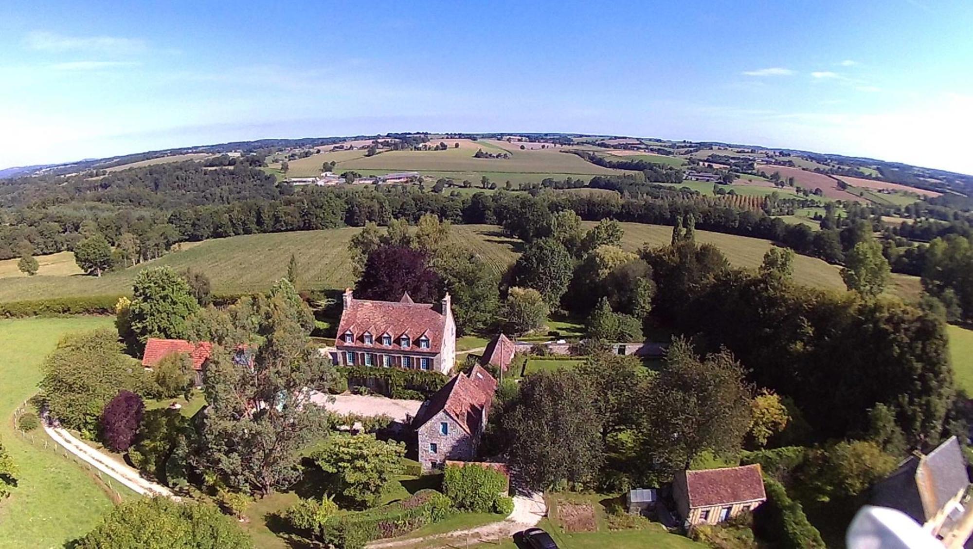 Chambres D'Hotes Belle Vallee Domfront  Kültér fotó